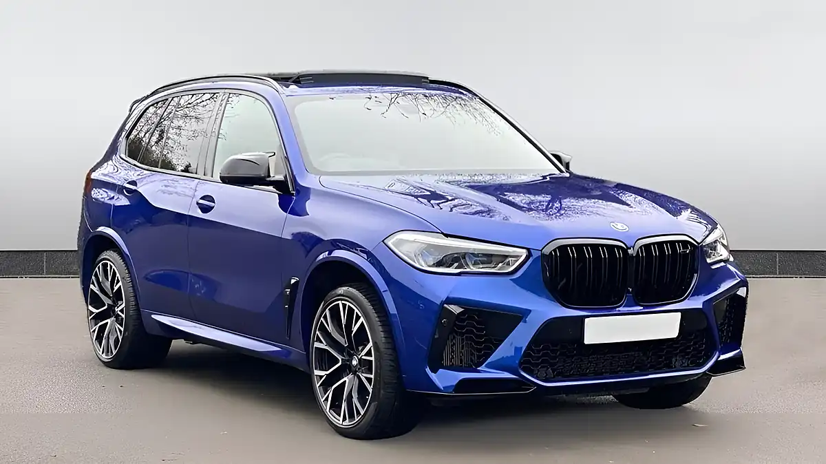 Used 2020 BMW X5 M Competition Blue - Front View