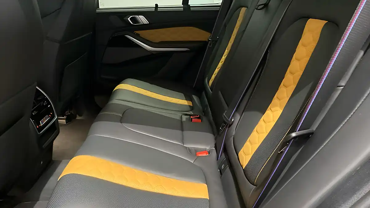 Used 2020 BMW X5 M Competition Blue - Interior and Exterior details 11
