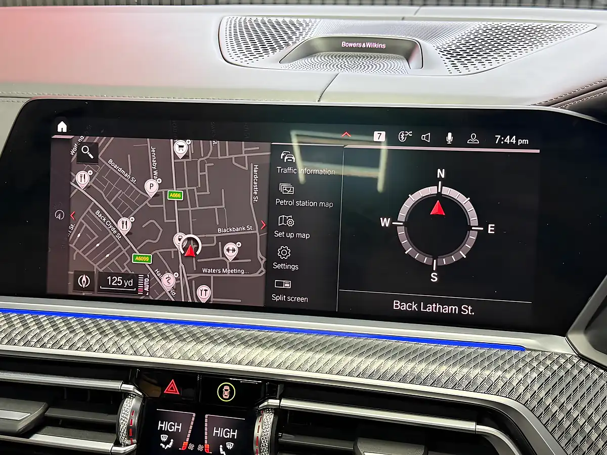 Used 2020 BMW X5 M Competition Blue - Interior and Exterior details 18