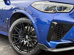 Used 2020 BMW X5 M Competition Blue - Interior and Exterior details 9