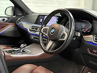 Used 2020 BMW X5 M Sport Black - Interior and Exterior details 10