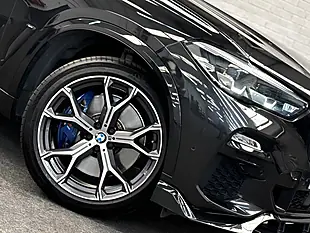 Used 2020 BMW X5 M Sport Black - Interior and Exterior details 15