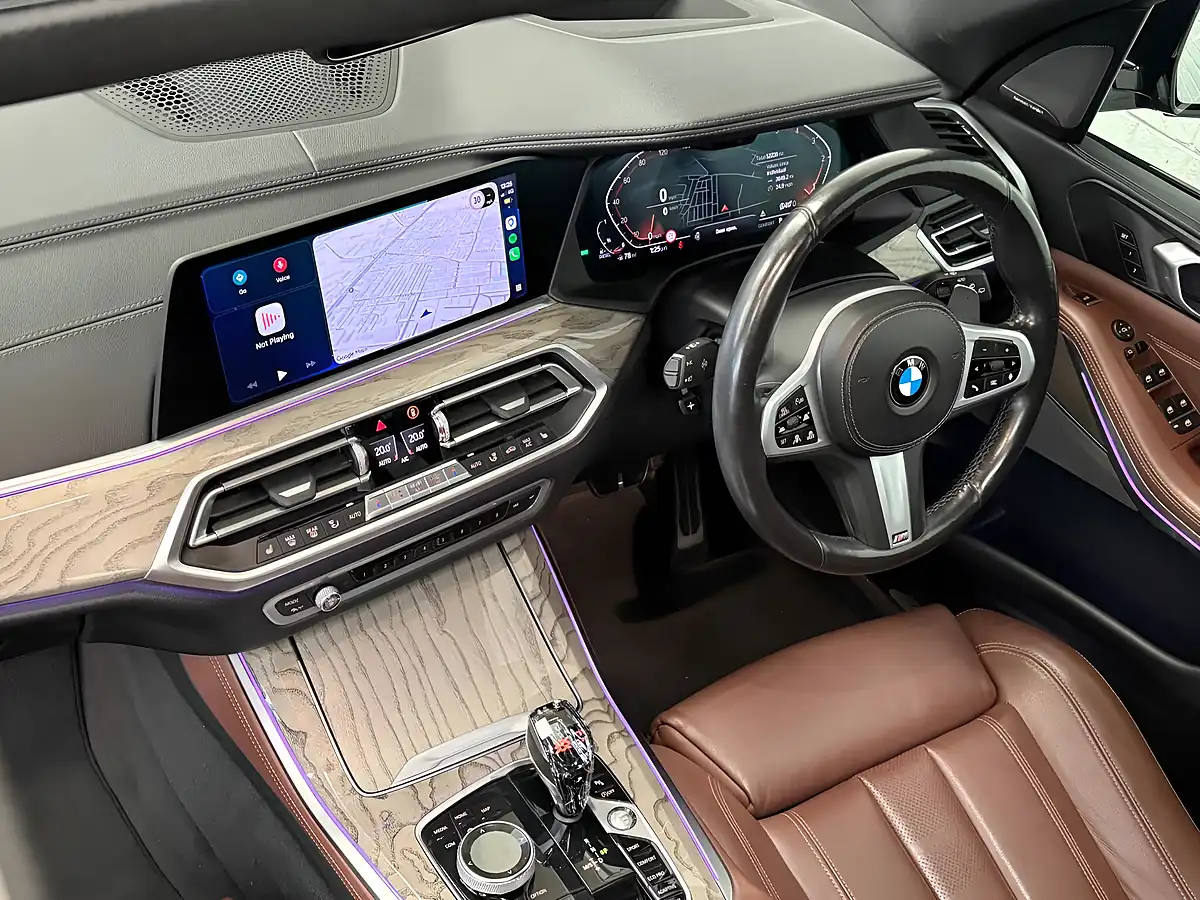 Used 2020 BMW X5 M Sport Black - Interior and Exterior details 3