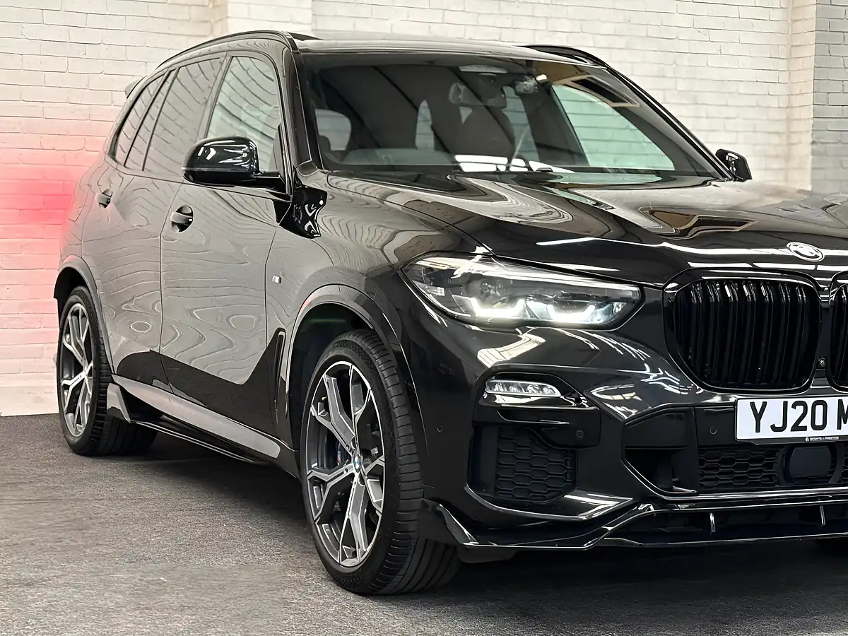 Used 2020 BMW X5 M Sport Black - Interior and Exterior details 4