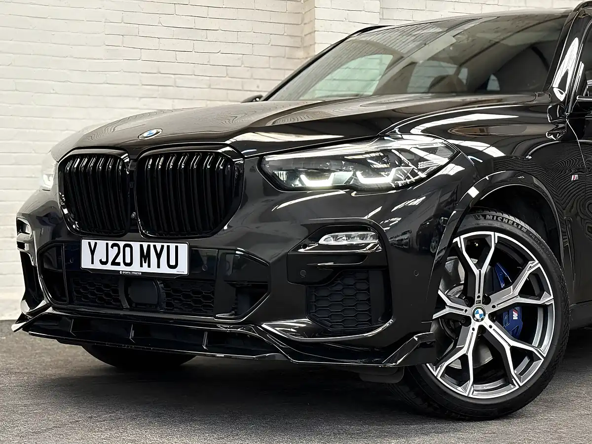 Used 2020 BMW X5 M Sport Black - Interior and Exterior details 8