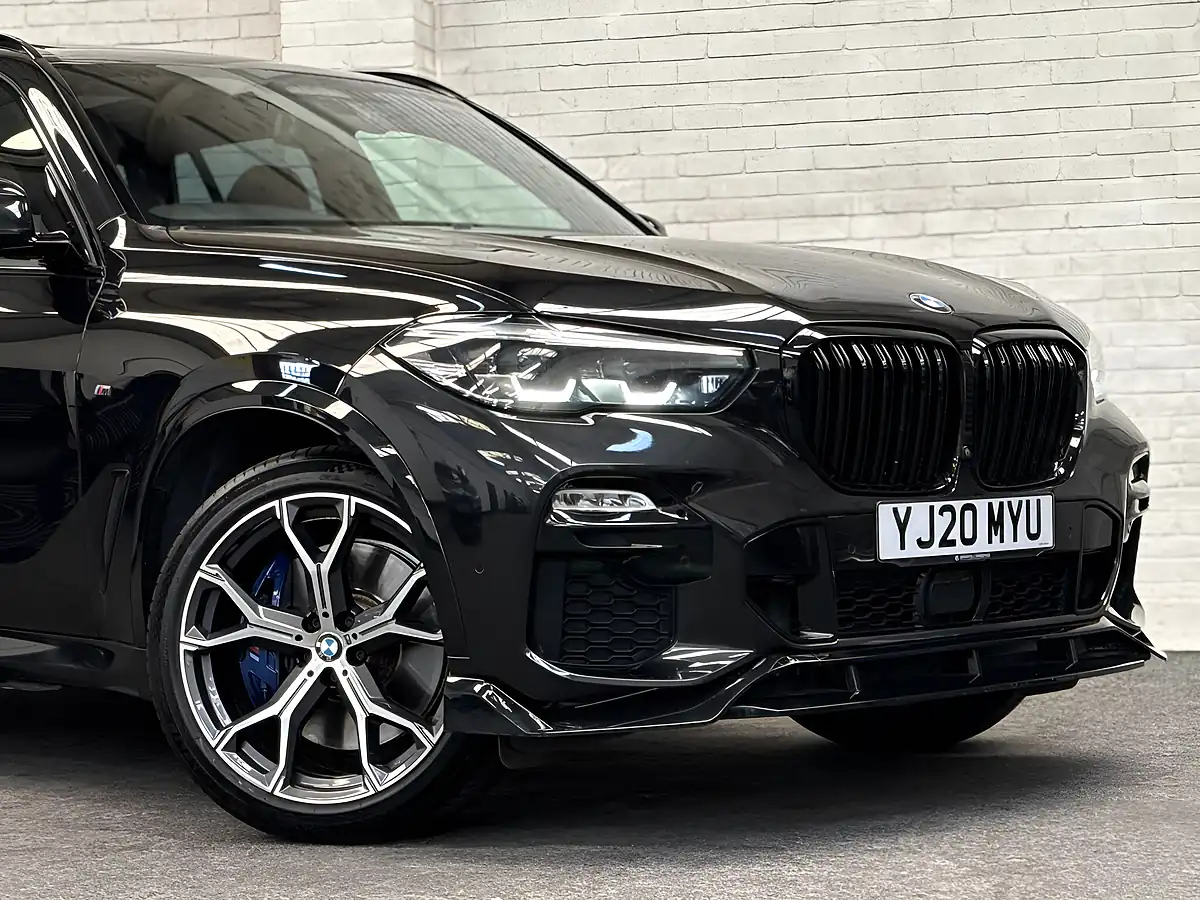 Used 2020 BMW X5 M Sport Black - Interior and Exterior details 10