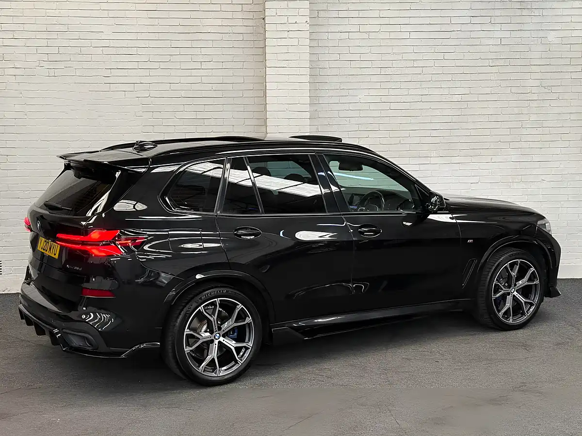Used 2020 BMW X5 M Sport Black - Interior and Exterior details 17