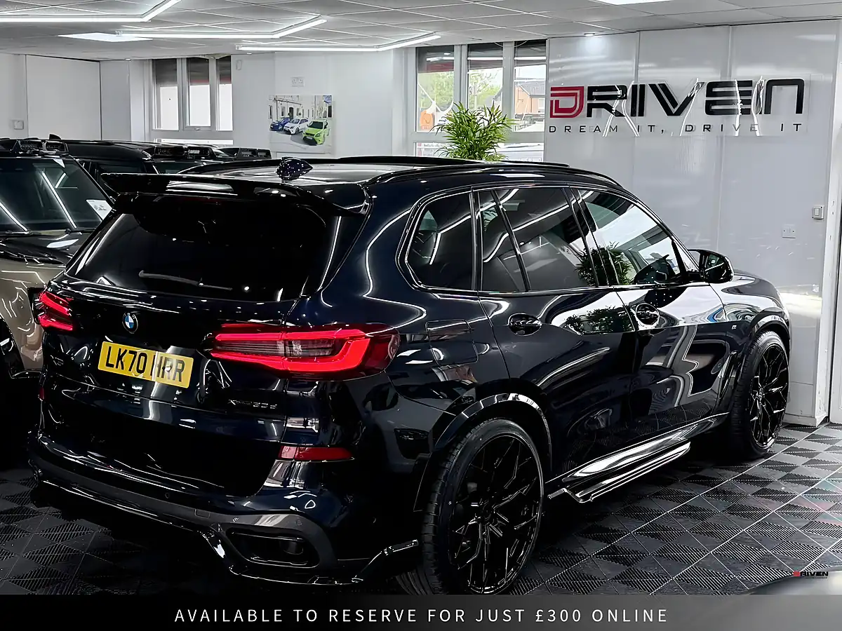 Used 2020 BMW X5 M Sport Black - Interior and Exterior details 11