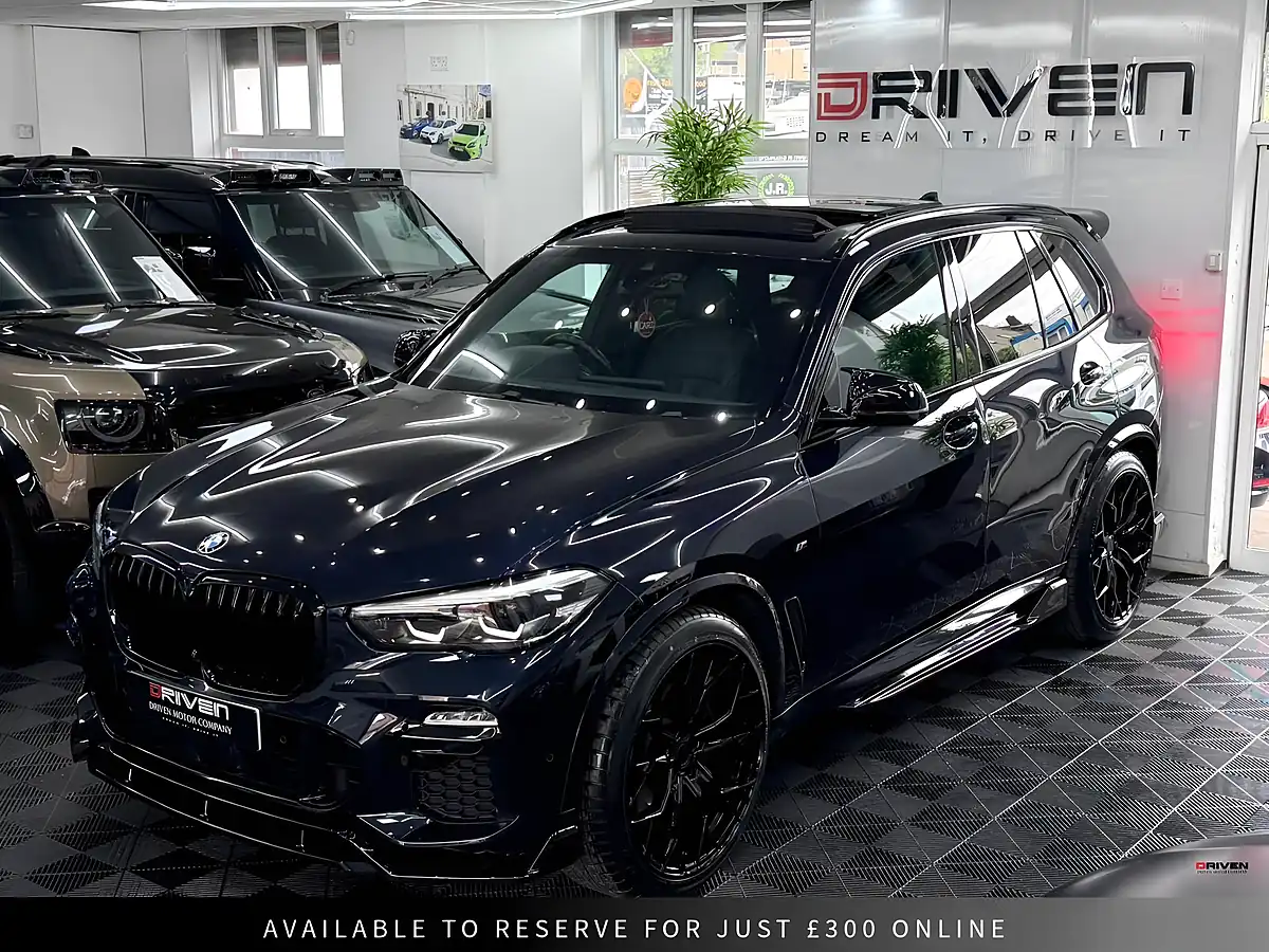 Used 2020 BMW X5 M Sport Black - Interior and Exterior details 6