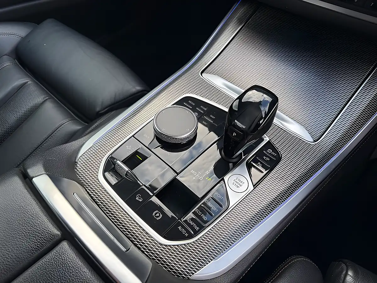 Used 2020 BMW X5 M Sport Black Sapphire - Interior and Exterior details 17