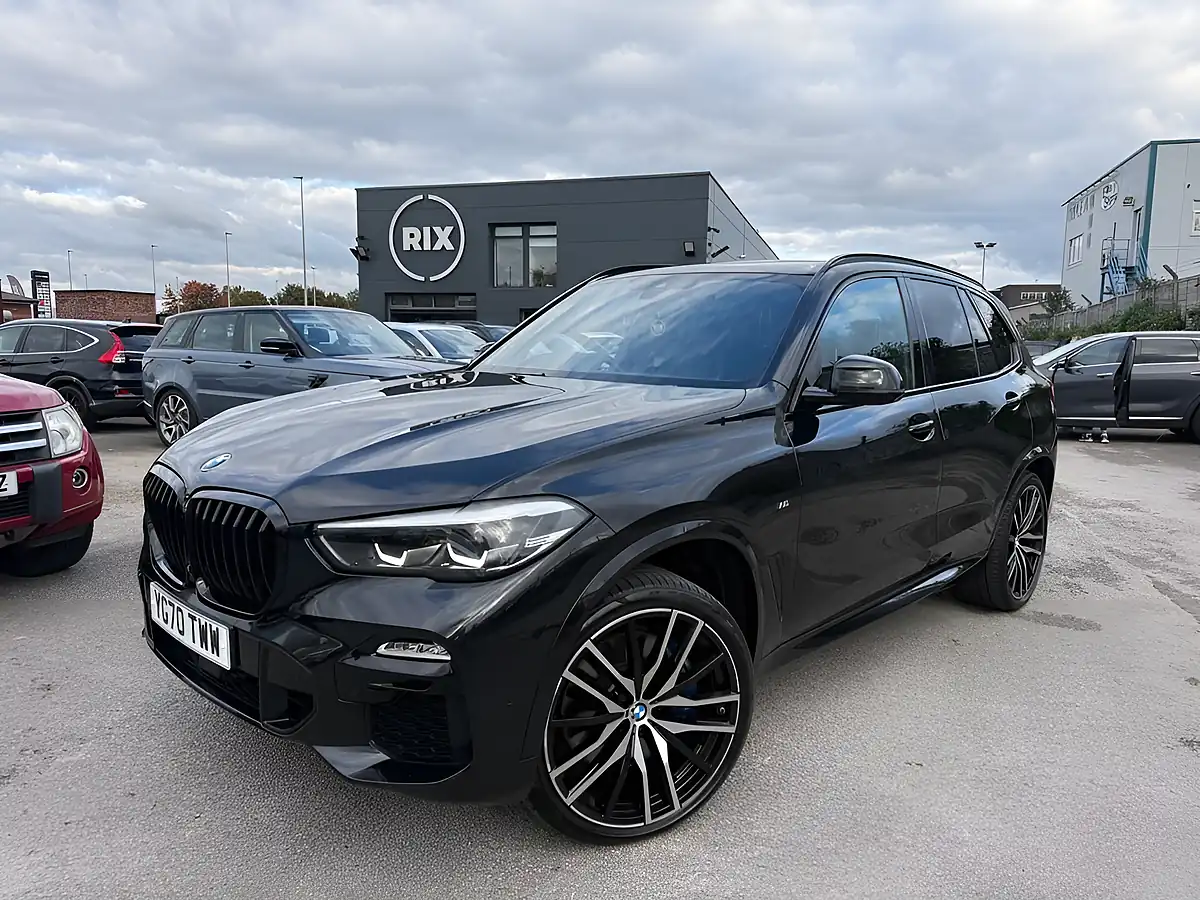 Used 2020 BMW X5 M Sport Black Sapphire - Interior and Exterior details 2