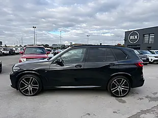 Used 2020 BMW X5 M Sport Black Sapphire - Interior and Exterior details 3