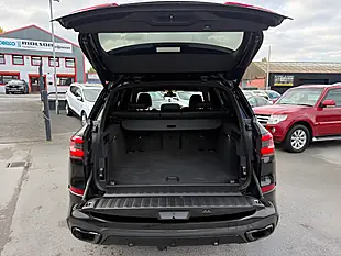 Used 2020 BMW X5 M Sport Black Sapphire - Interior and Exterior details 7