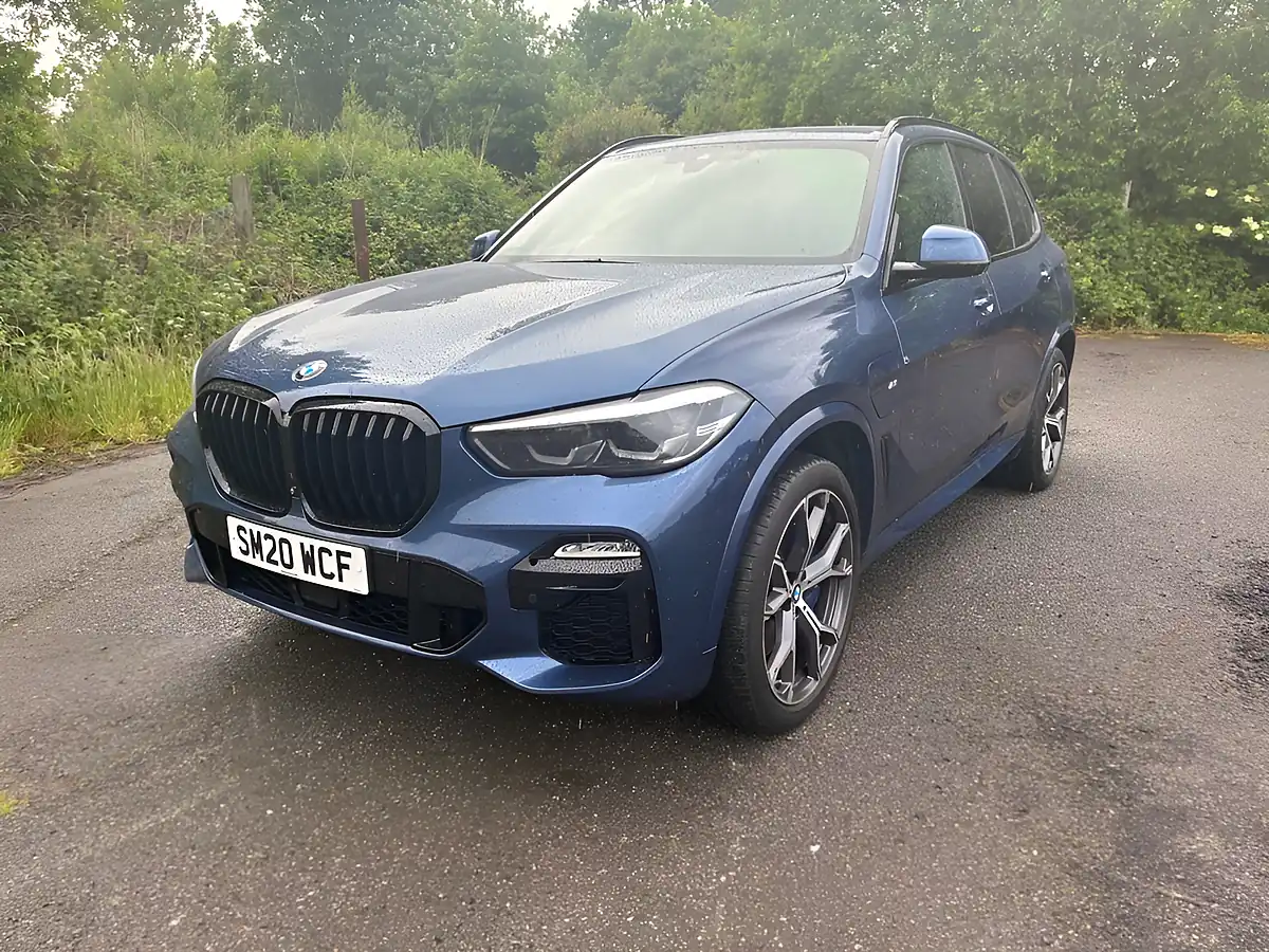 Used 2020 BMW X5 M Sport Blue - Interior and Exterior details 3