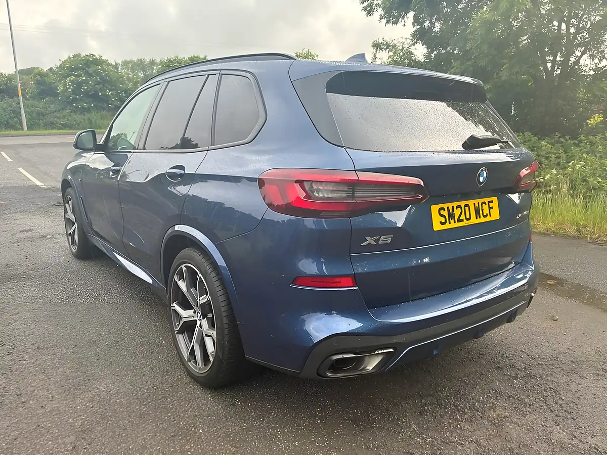 Used 2020 BMW X5 M Sport Blue - Interior and Exterior details 4