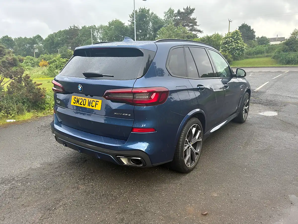 Used 2020 BMW X5 M Sport Blue - Interior and Exterior details 6