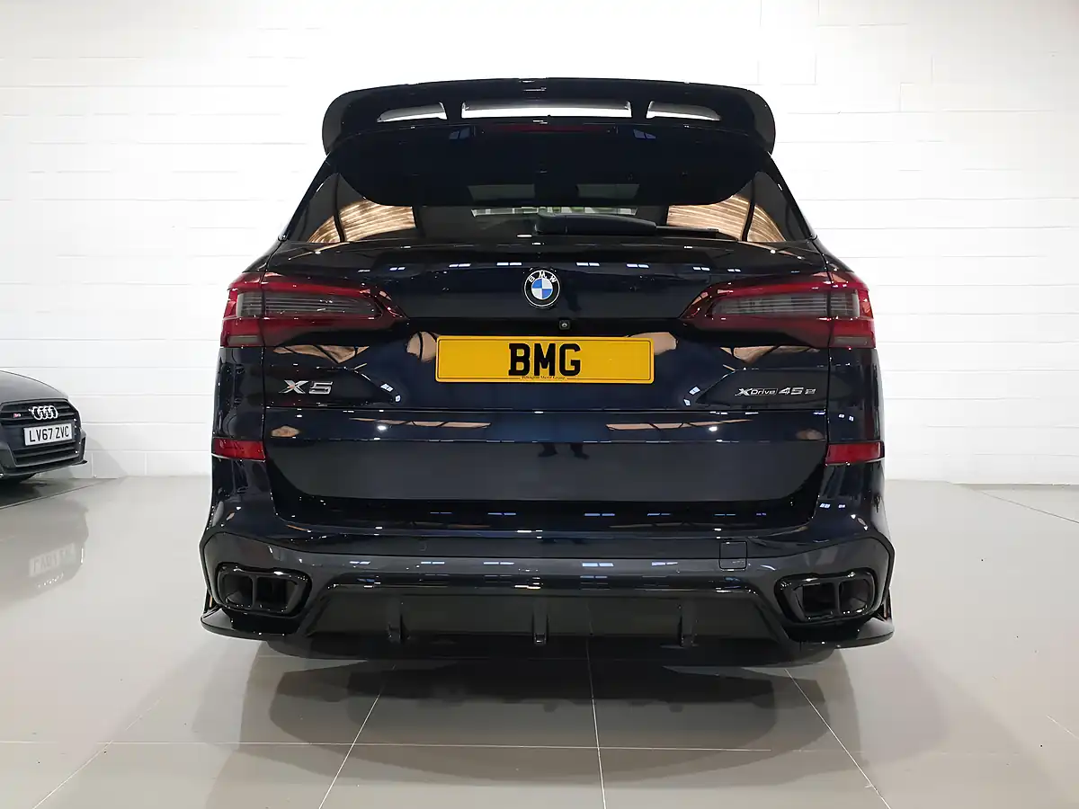 Used 2020 BMW X5 M Sport Carbon Black Metallic - Interior and Exterior details 12