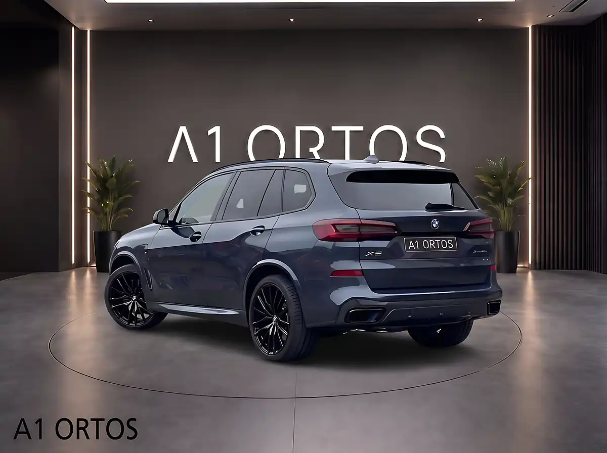 Used 2020 BMW X5 M Sport Grey - Interior and Exterior details 2