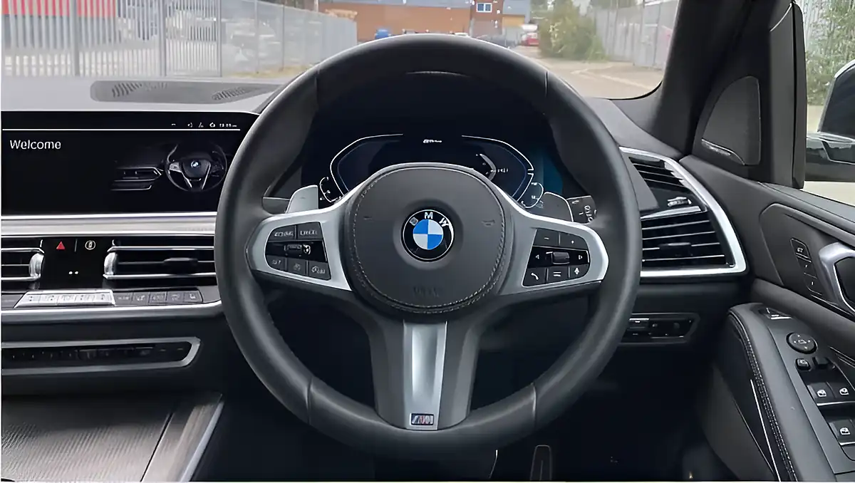 Used 2020 BMW X5 M Sport Grey - Interior and Exterior details 8