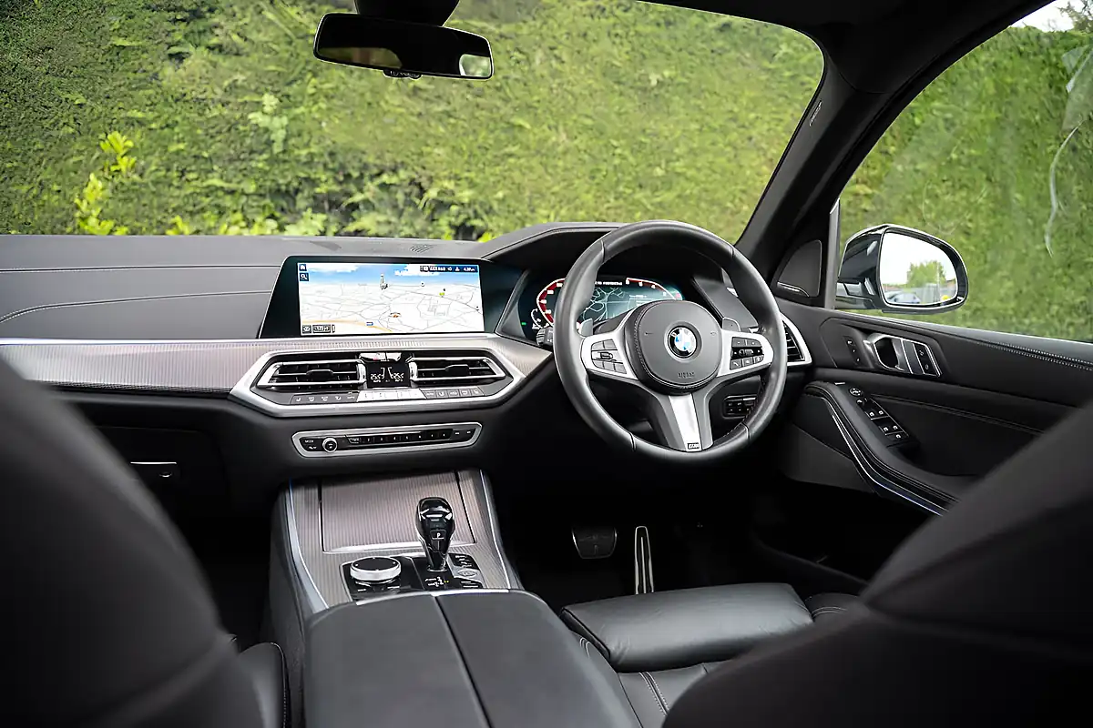 Used 2020 BMW X5 M Sport Tanzanite Blue - Interior and Exterior details 19