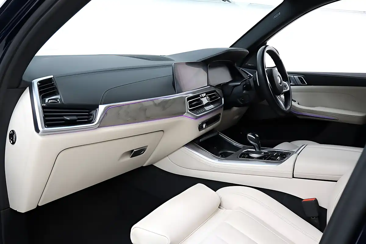 Used 2020 BMW X5 M Sport Tanzanite Blue Ii - Interior and Exterior details 11