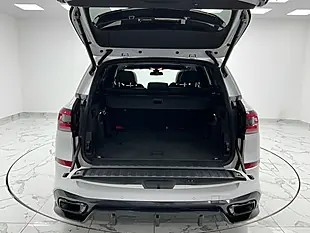 Used 2020 BMW X5 M Sport White - Interior and Exterior details 15