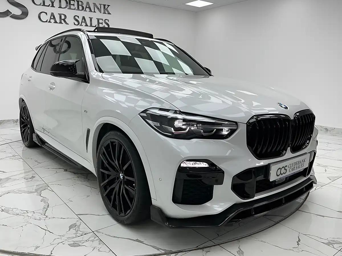 Used 2020 BMW X5 M Sport White - Interior and Exterior details 20