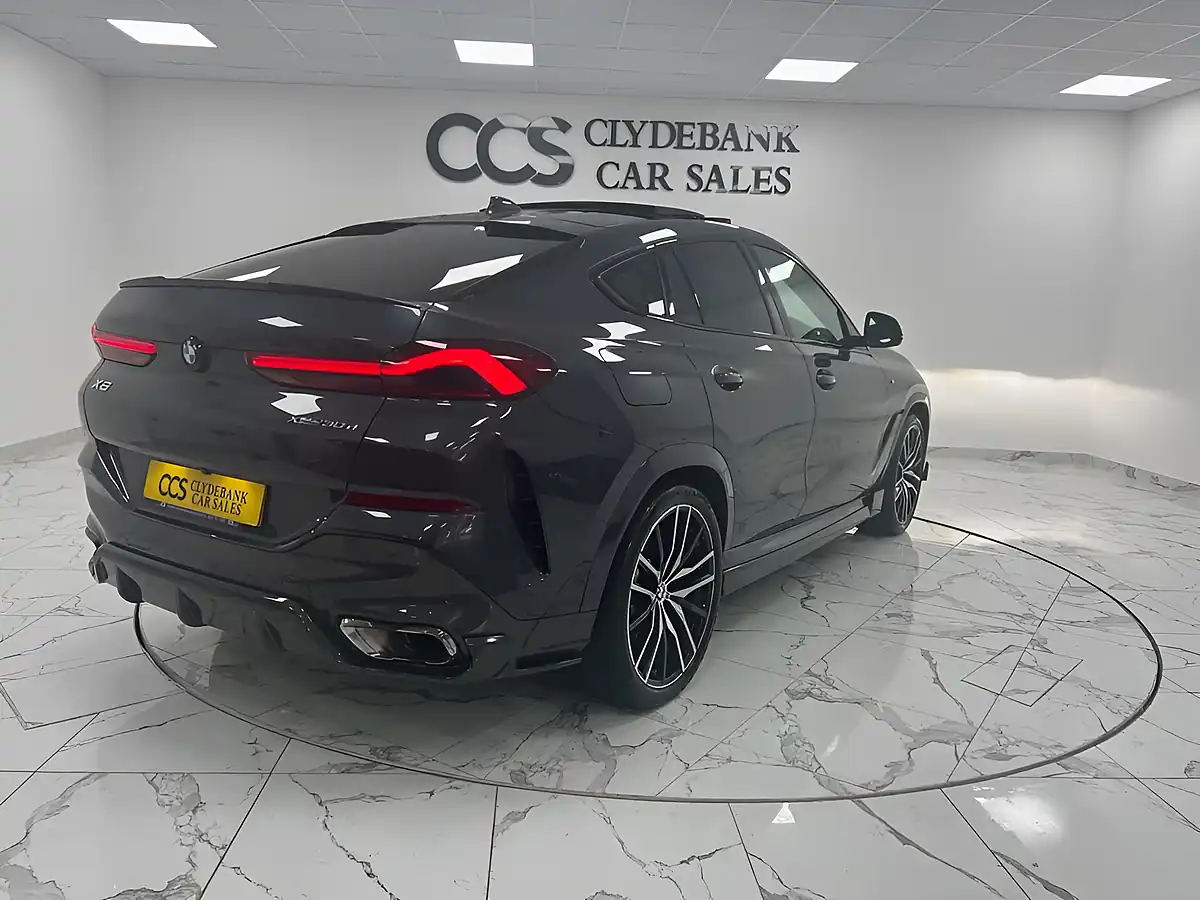 Used 2020 BMW X6 M Sport Arctic Grey - Interior and Exterior details 3