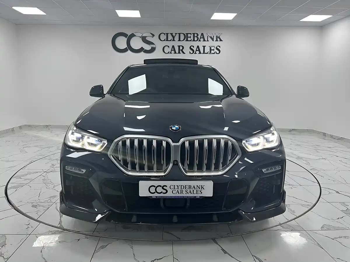 Used 2020 BMW X6 M Sport Arctic Grey - Interior and Exterior details 9