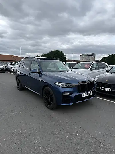 2020 BMW X7 30d M Sport