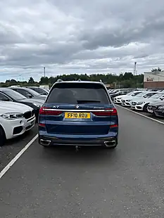 Used 2020 BMW X7 M Sport Blue - Interior and Exterior details 3