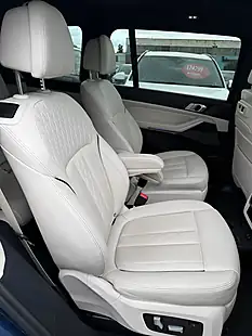 Used 2020 BMW X7 M Sport Blue - Interior and Exterior details 7