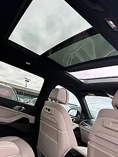 Used 2020 BMW X7 M Sport Blue - Interior and Exterior details 8
