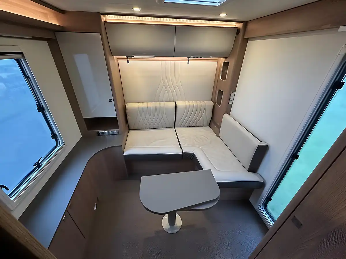 Used 2020 Burstner Ixeo 746 - Interior and Exterior details 14