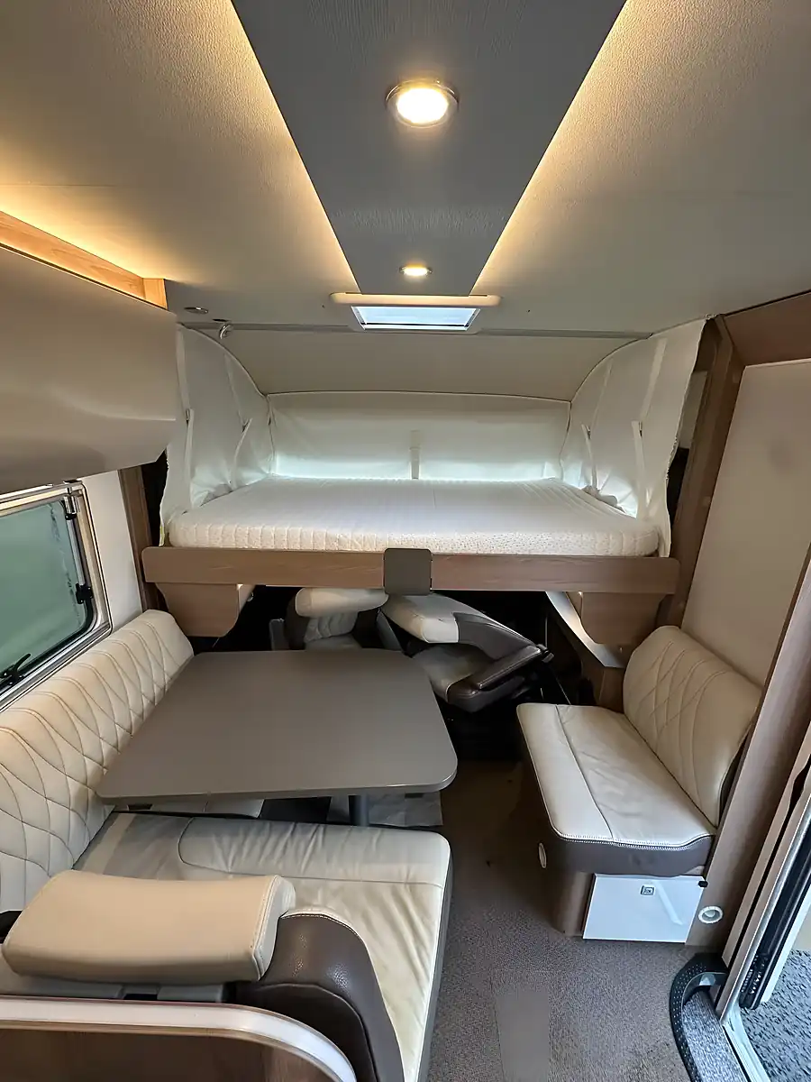 Used 2020 Burstner Ixeo 746 - Interior and Exterior details 18