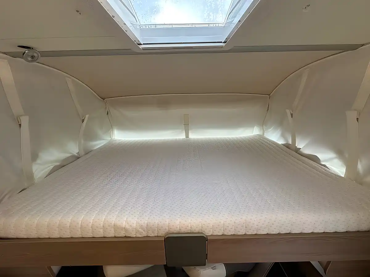 Used 2020 Burstner Ixeo 746 - Interior and Exterior details 19