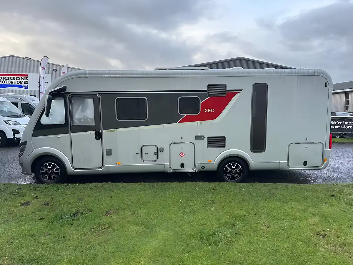 Used 2020 Burstner Ixeo 746 - Interior and Exterior details 4