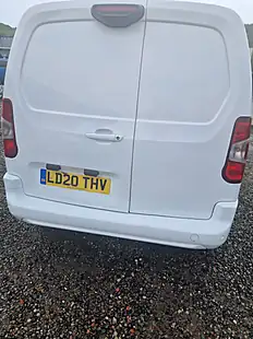 Used 2020 Citroen Berlingo Driver White - Interior and Exterior details 8