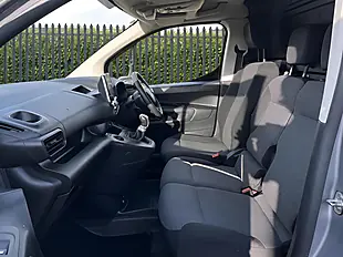 Used 2020 Citroen Berlingo Enterprise M Grey - Interior and Exterior details 14