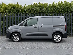 Used 2020 Citroen Berlingo Enterprise M Grey - Interior and Exterior details 4