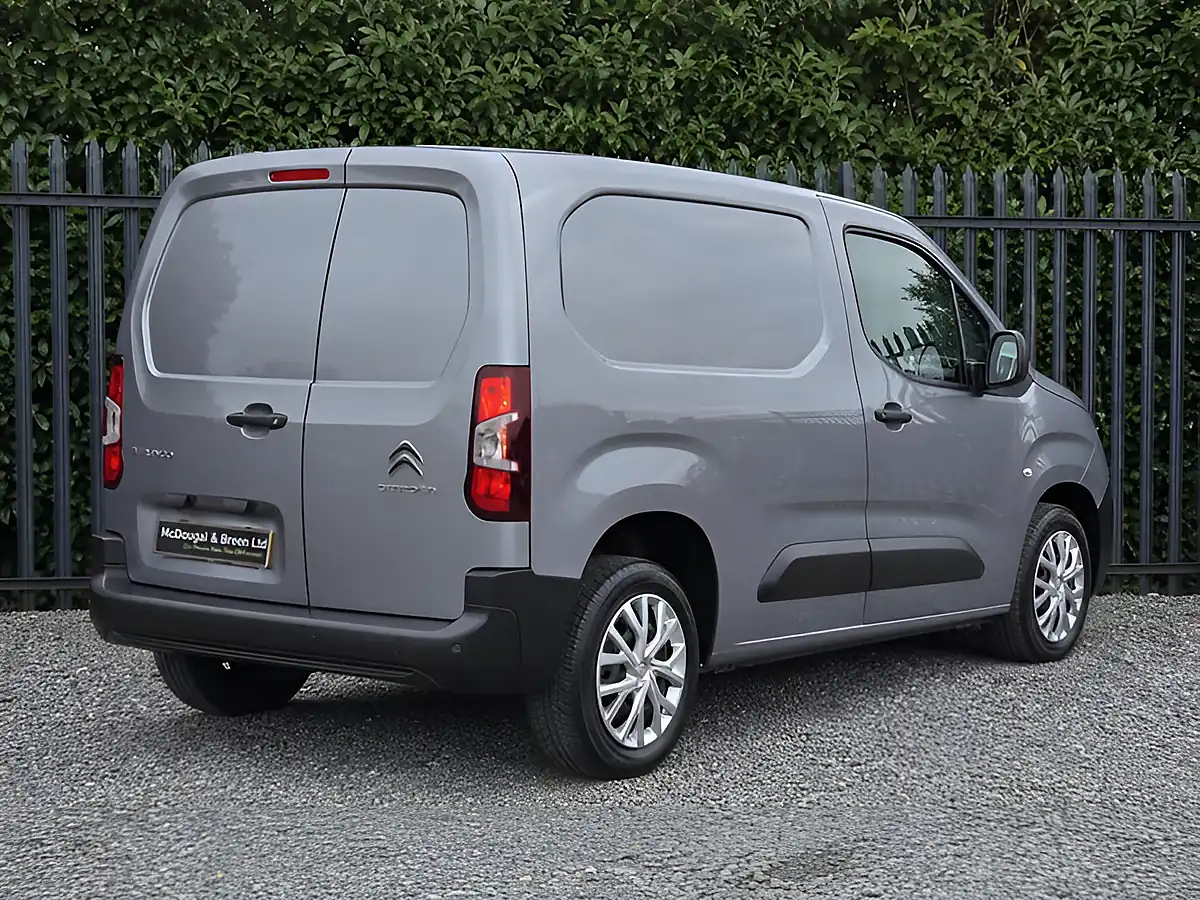 Used 2020 Citroen Berlingo Enterprise M Grey - Interior and Exterior details 8