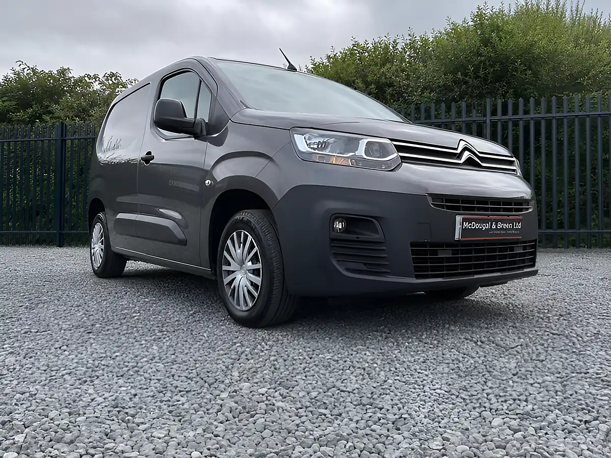 Used 2020 Citroen Berlingo Enterprise M Grey - Interior and Exterior details 11