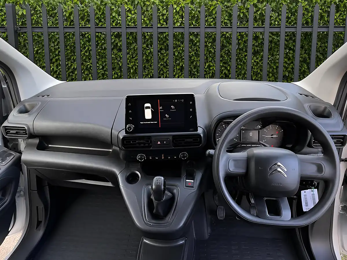 Used 2020 Citroen Berlingo Enterprise M Grey - Interior and Exterior details 12