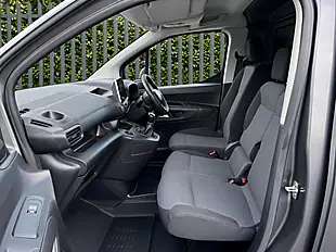 Used 2020 Citroen Berlingo Enterprise M Grey - Interior and Exterior details 14