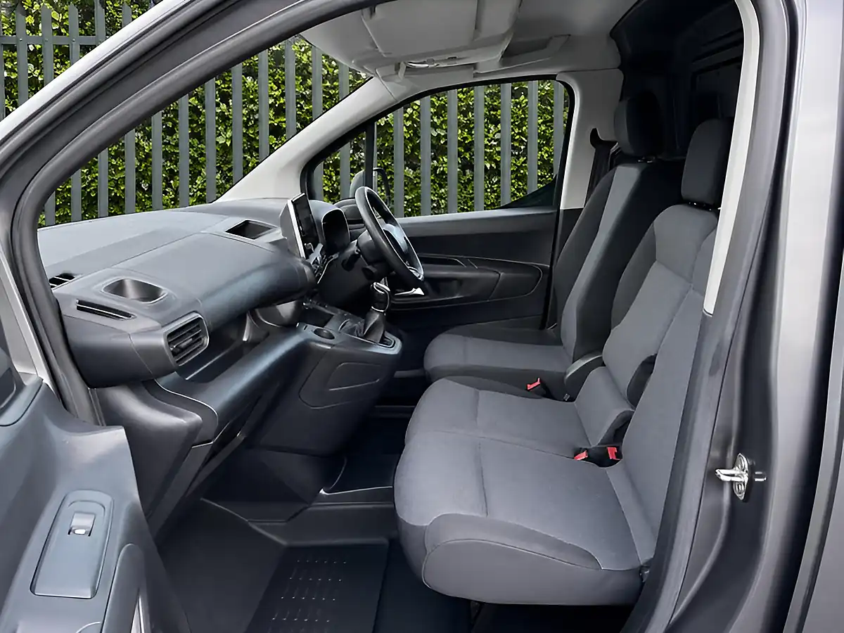Used 2020 Citroen Berlingo Enterprise M Grey - Interior and Exterior details 14