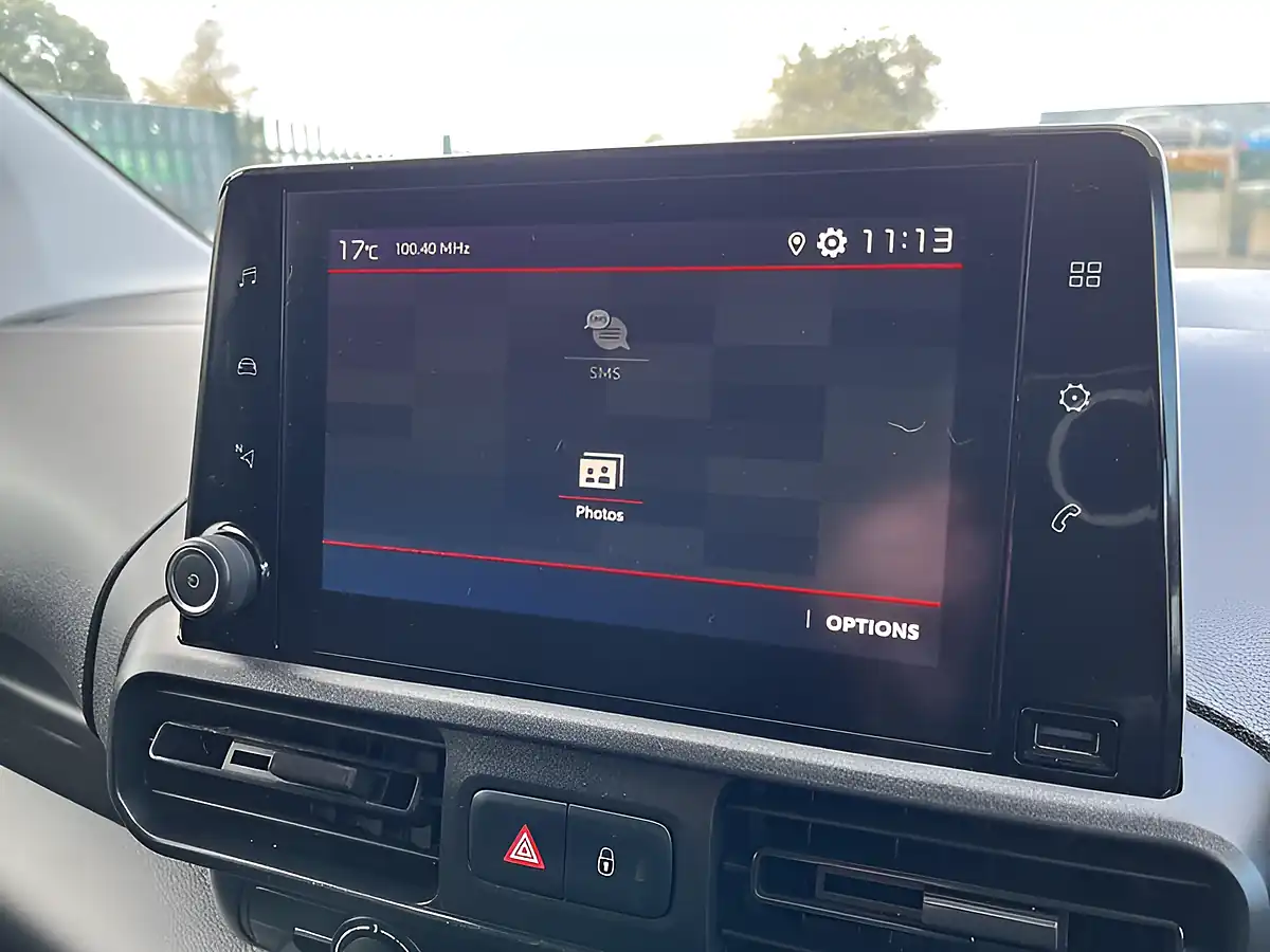 Used 2020 Citroen Berlingo Enterprise M Grey - Interior and Exterior details 18