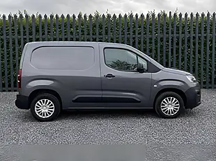 Used 2020 Citroen Berlingo Enterprise M Grey - Interior and Exterior details 9