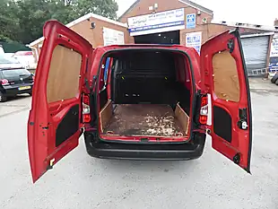 Used 2020 Citroen Berlingo Enterprise M Red - Interior and Exterior details 20