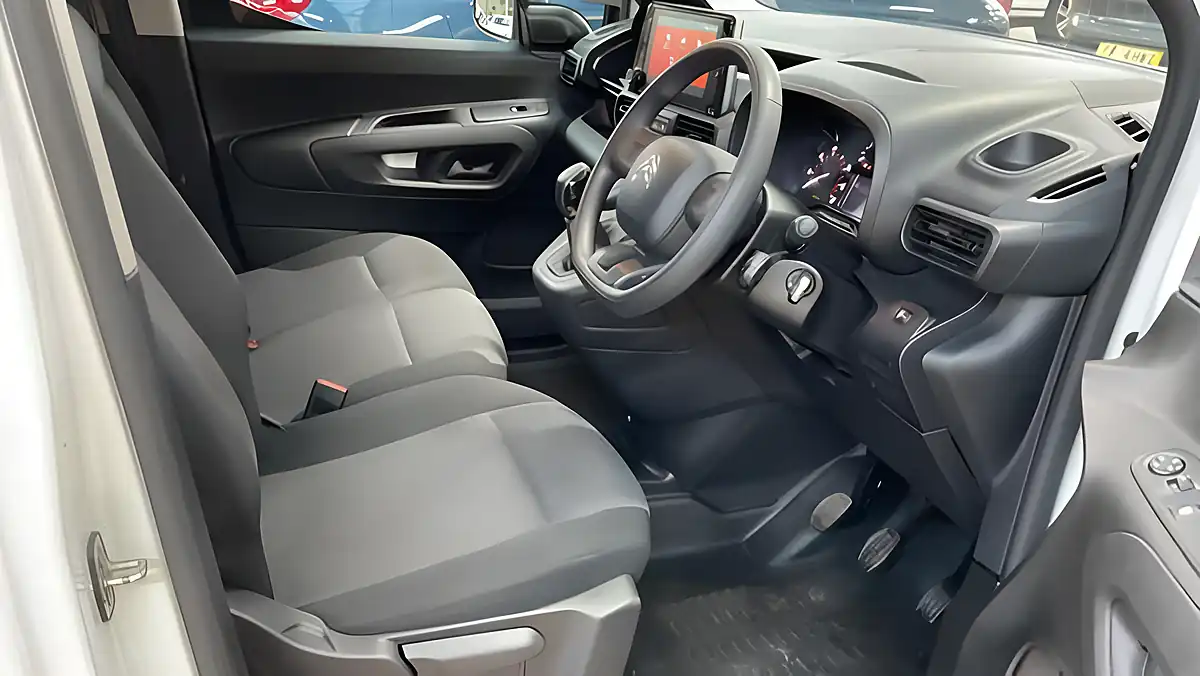 Used 2020 Citroen Berlingo Enterprise M Swb White - Interior and Exterior details 11