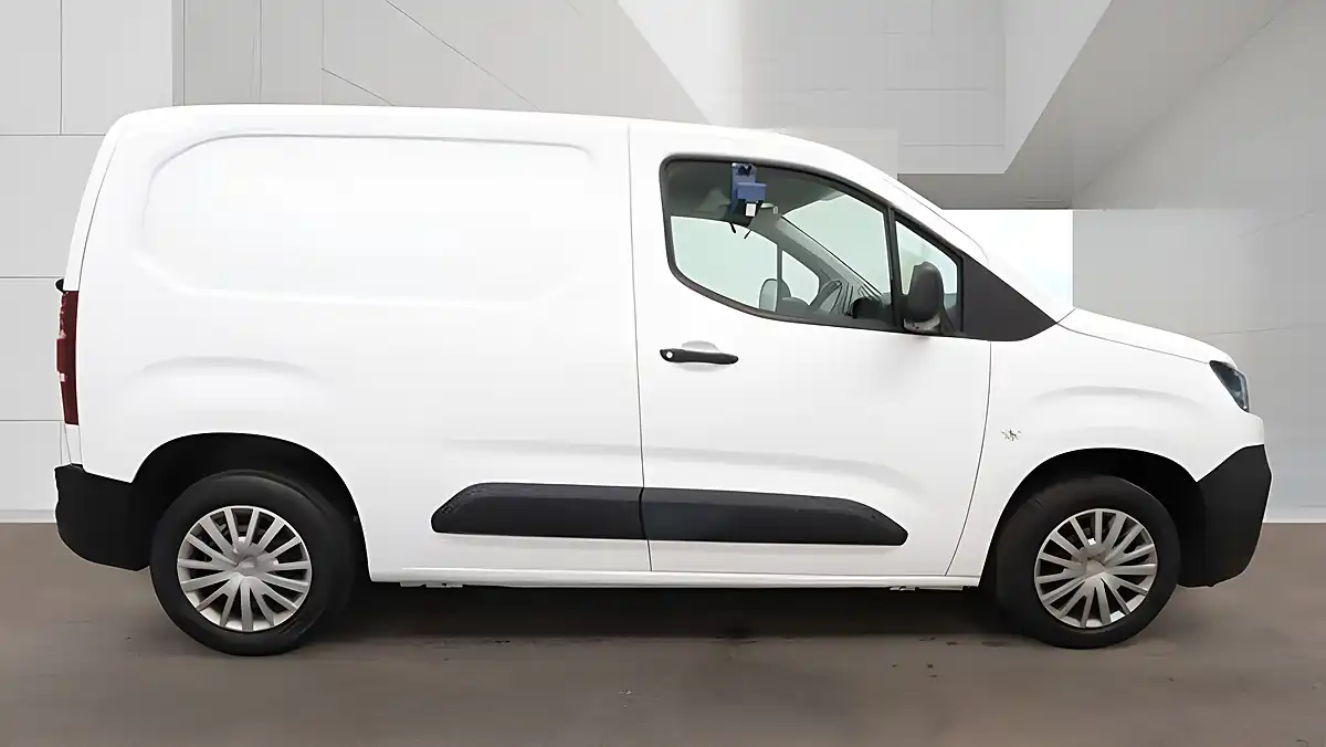 Used 2020 Citroen Berlingo Enterprise M Swb White - Interior and Exterior details 5